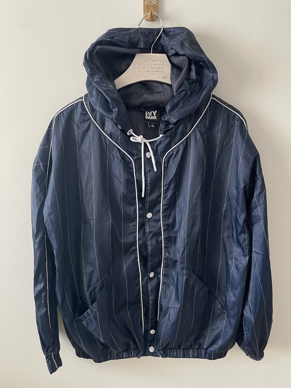 Ivy Park Womens L Navy Blue Pinstripe Snap Button Hooded Windbreaker Jacket 2024